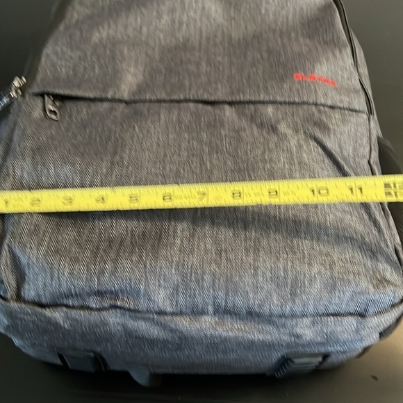 Slotra Gray Backpack - Picture 5 of 15